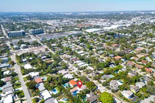 1574 NE 38th St, Oakland Park, FL 33334 - Photo 22