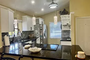 8053 Springtree Rd, Boca Raton, FL 33496 - Photo 2