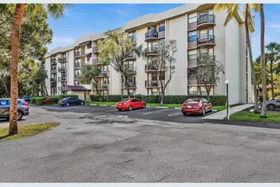 2701 Riverside Drive, Coral Springs, FL 33065 - Photo 2