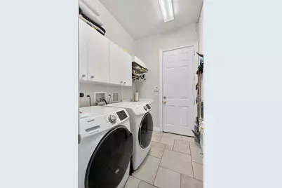 10468 Trianon Place, Wellington, FL 33449 - Photo 18