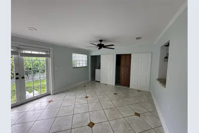 445 NE 109th Street #1, Miami, FL 33161 - Photo 4