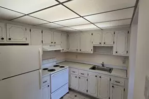 278 Flanders F, Delray Beach, FL 33484 - Photo 8