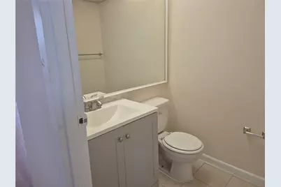 278 Flanders F #278, Delray Beach, FL 33484 - Photo 8