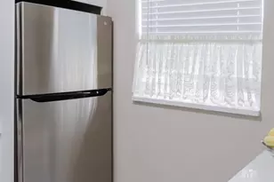 606 SW Natura Blvd, Deerfield Beach, FL 33441 - Photo 4