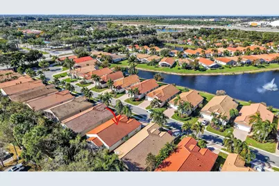 9820 Lemonwood Drive, Boynton Beach, FL 33437 - Photo 48