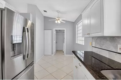 9820 Lemonwood Drive, Boynton Beach, FL 33437 - Photo 20