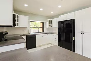 2840 Begonia Way, Cooper City, FL 33026 - Photo 14