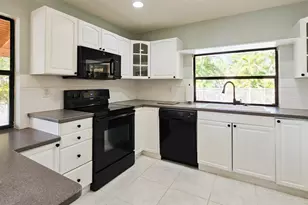 2840 Begonia Way, Cooper City, FL 33026 - Photo 16