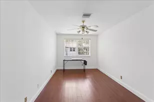 9500 SW 1st Pl, Coral Springs, FL 33071 - Photo 10