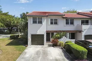 9500 SW 1st Pl, Coral Springs, FL 33071 - Photo 1