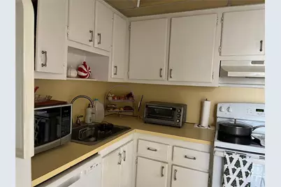 20500 W Country Club Drive #416, Aventura, FL 33180 - Photo 6