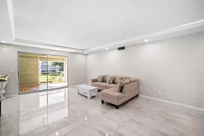 2615 NE 3rd Court #220, Boynton Beach, FL 33435 - Photo 4