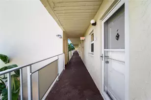 2615 NE 3rd Ct, Boynton Beach, FL 33435 - Photo 24