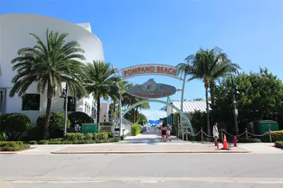 3205 Colony Club Road #1, Pompano Beach, FL 33062 - Photo 4