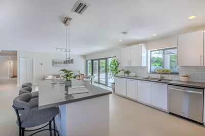 16670 SW 90th Avenue, Palmetto Bay, FL 33157 - Photo 6