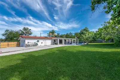 16670 SW 90th Avenue, Palmetto Bay, FL 33157 - Photo 4