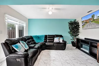 3541 NW 95th Terrace #202, Sunrise, FL 33351 - Photo 8