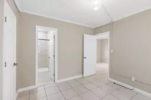 602 Texas Ct, Fort Pierce, FL 34950 - Photo 6