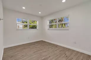 30 NE 139th St, North Miami, FL 33161 - Photo 36