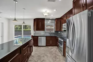 30 NE 139th St, North Miami, FL 33161 - Photo 22