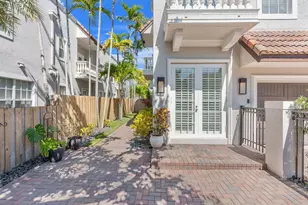 2614 NE 14th St, Fort Lauderdale, FL 33304 - Photo 8