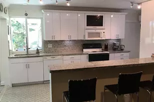 1250 Arthur St, Hollywood, FL 33019 - Photo 8