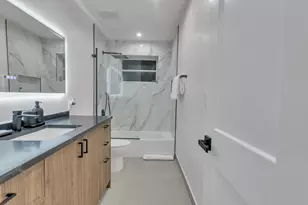 755 S Rainbow Dr, Hollywood, FL 33021 - Photo 38