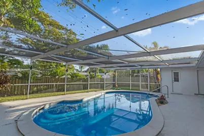 755 S Rainbow Drive, Hollywood, FL 33021 - Photo 48