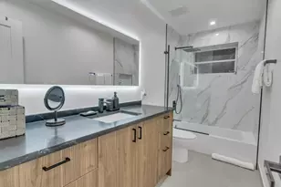 755 S Rainbow Dr, Hollywood, FL 33021 - Photo 36