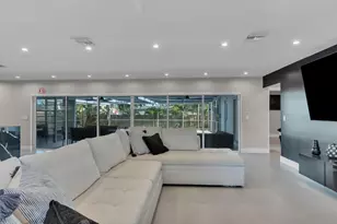 755 S Rainbow Dr, Hollywood, FL 33021 - Photo 16