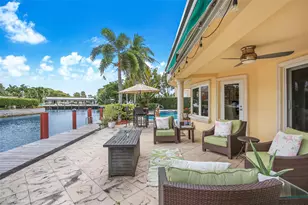 2108 NE 18th Ave, Wilton Manors, FL 33305 - Photo 32