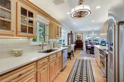 2108 NE 18th Avenue, Wilton Manors, FL 33305 - Photo 18