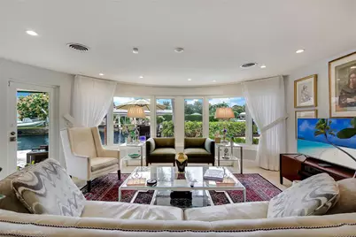 2108 NE 18th Avenue, Wilton Manors, FL 33305 - Photo 6