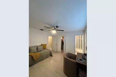 9530 E Plum Harbor Way, Tamarac, FL 33321 - Photo 18