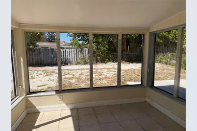 207 NE 16th Avenue, Pompano Beach, FL 33060 - Photo 8