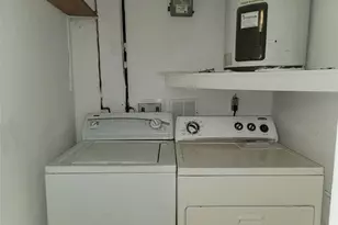 410 SW 11th Ave, Hallandale Beach, FL 33009 - Photo 8