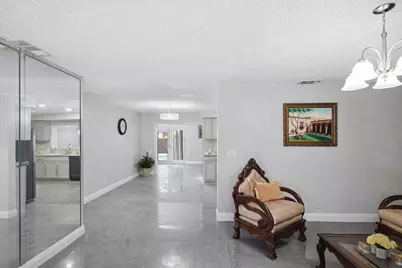 640 SW 68th Terrace, Pembroke Pines, FL 33023 - Photo 8