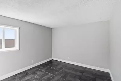 640 SW 68th Terrace, Pembroke Pines, FL 33023 - Photo 22