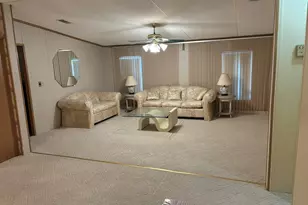 111 NE 8th Ave, Okeechobee, FL 34972 - Photo 8