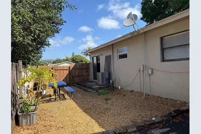 6140 SW 43rd Street, Davie, FL 33314 - Photo 24