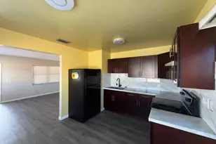 6140 SW 43rd St, Davie, FL 33314 - Photo 6