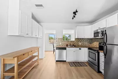 41 NE 46th Street, Oakland Park, FL 33334 - Photo 4