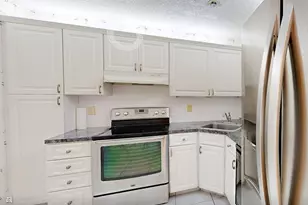 4049 N Carambola Circle, Pompano Beach, FL 33066 - Photo 6