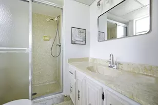 2801 Somerset Dr, Lauderdale Lakes, FL 33311 - Photo 14