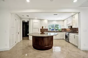 2425 Fryer Point, Fort Lauderdale, FL 33305 - Photo 12