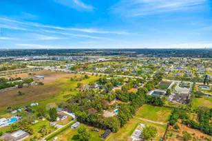 16200 SW 49th St, Southwest Ranches, FL 33331 - Photo 22