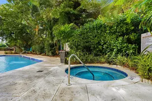 2951 S Bayshore Dr, Miami, FL 33133 - Photo 32