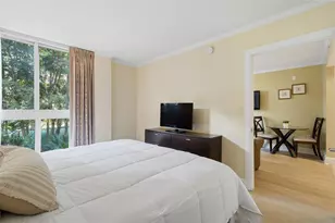 2951 S Bayshore Dr, Miami, FL 33133 - Photo 18