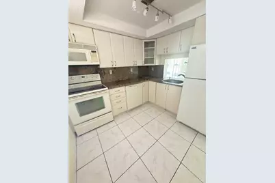 9374 SW 3rd Street #708, Boca Raton, FL 33428 - Photo 2