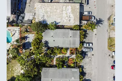 560-564 NE 34th Street, Oakland Park, FL 33334 - Photo 6